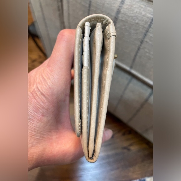 Radley London beige wallet - Picture 5 of 14